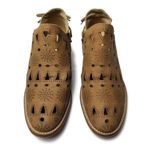 New MUSSE AND CLOUD USA 7 EUR 38